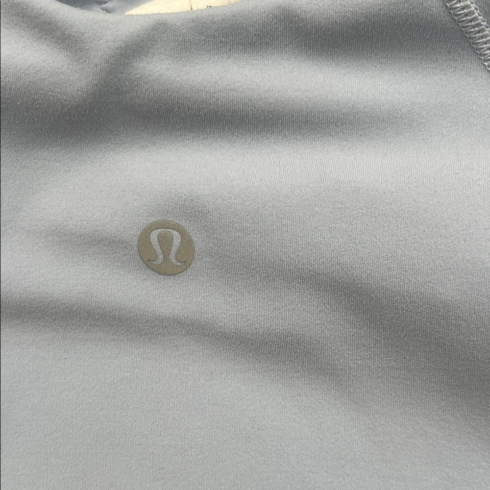 lululemon athletica Light Blue Crop Tank - Picture 3 of 5